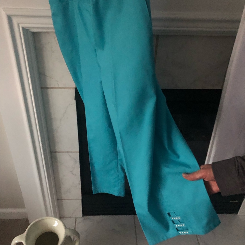 Alfred Dunner Capri’s
